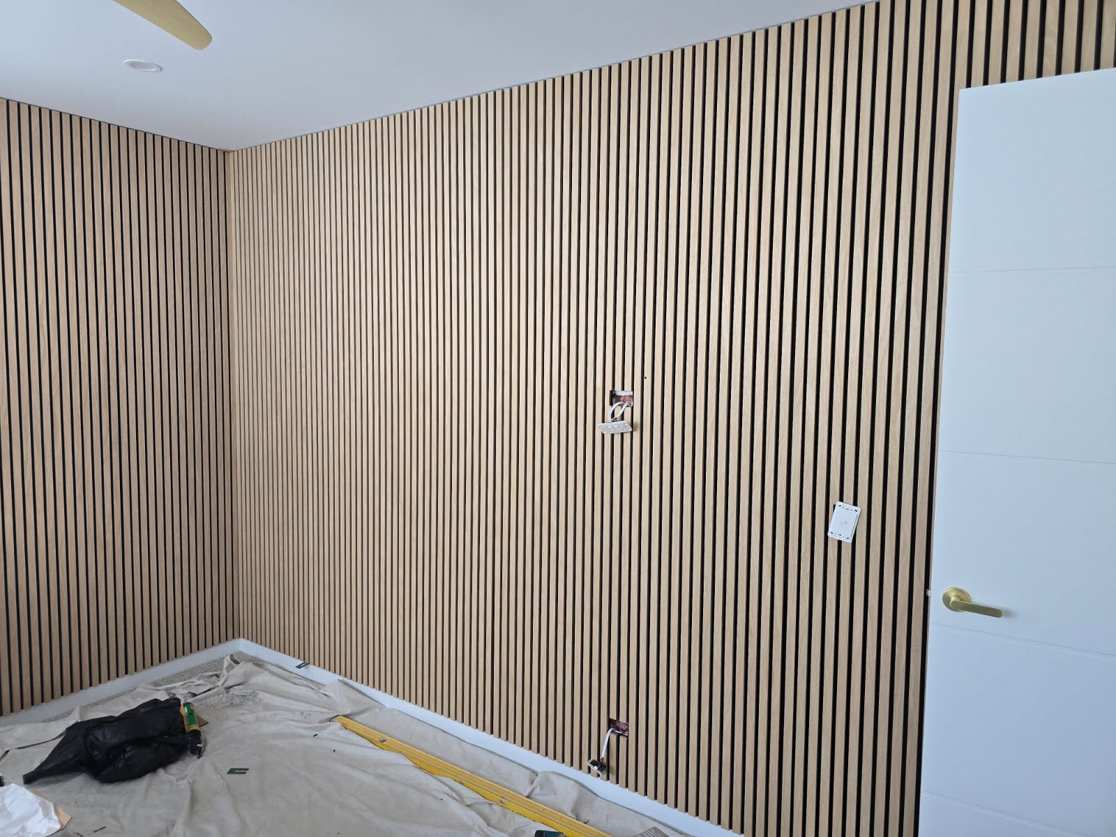 Acoustical Cladding White Oak Acoustic Cladding | Acoustic Cladding – Supreme Turf